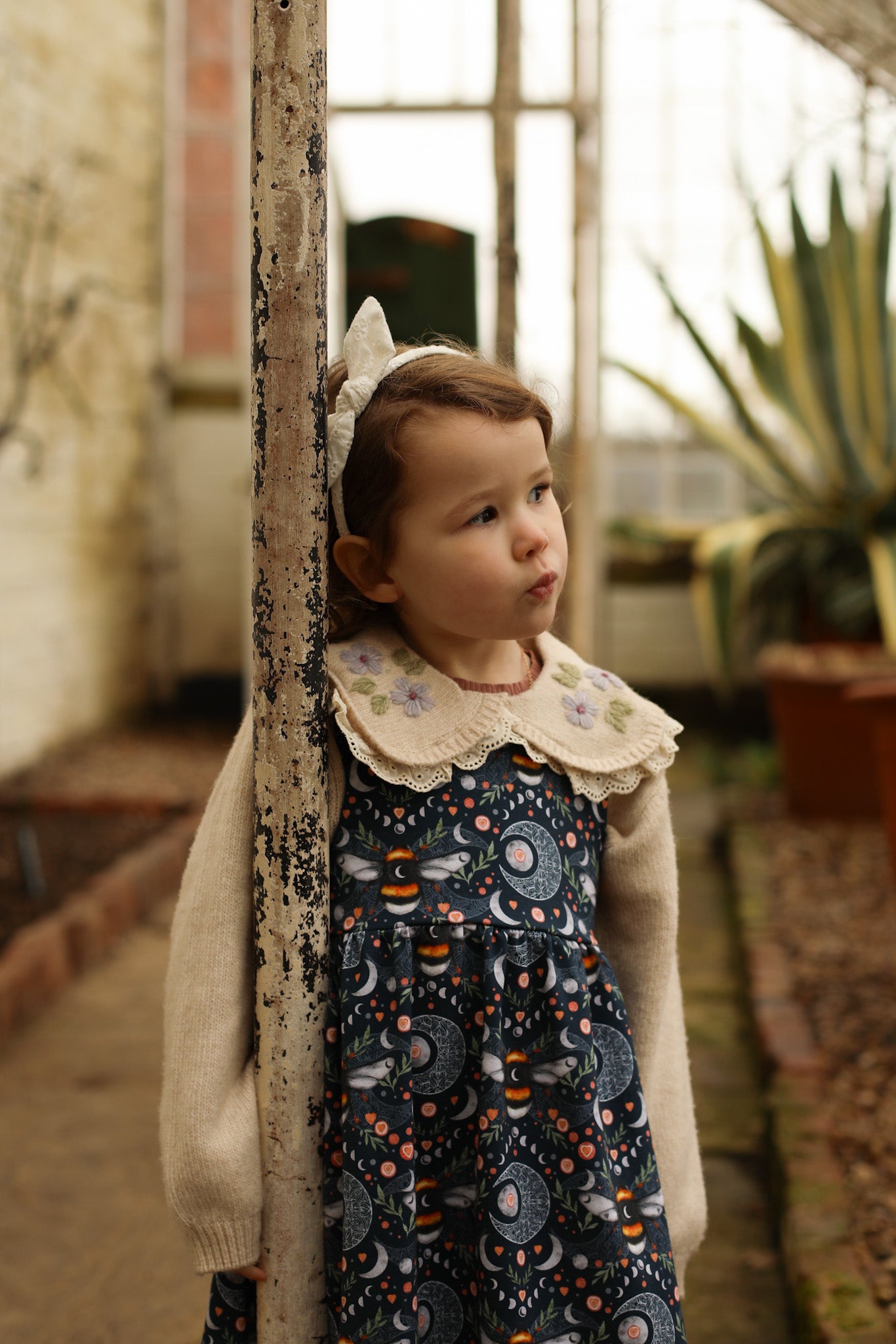 Vintage Pocket Pants - Lunar Love Bee